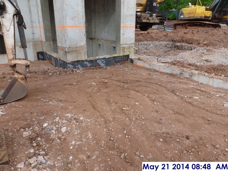 Backfilling and compacting around Elev. 7-Stair -4,5 Facing West (800x600)